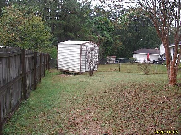 3rd image of 7012 Hunter Hill Ct