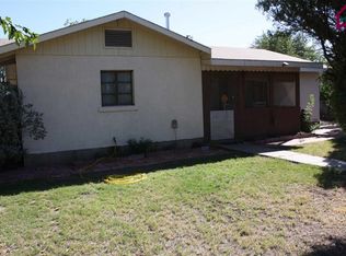 2260 Hixon Dr, Las Cruces, NM 88005