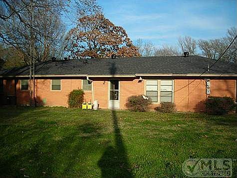 5th image of 2914 College Cir