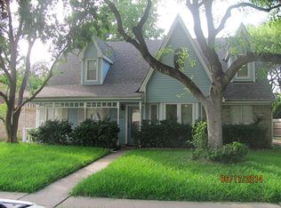 15442 Woodhorn Dr, Houston, TX 77062