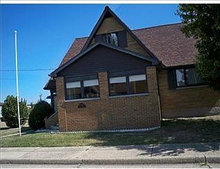3rd image of 1008 Adams Ave