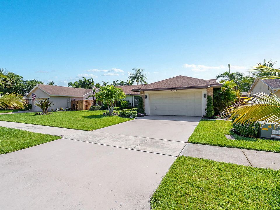 1st image of 738 NW 42nd Way #738