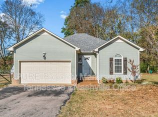 1630 Lillian Cir, Columbia, TN 38401