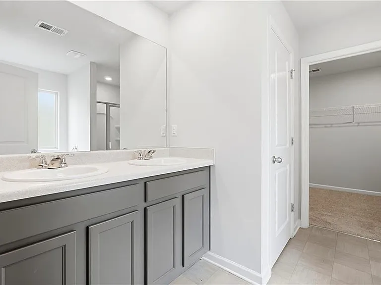 3132 Hawthorn Farm Blvd — Photo 9