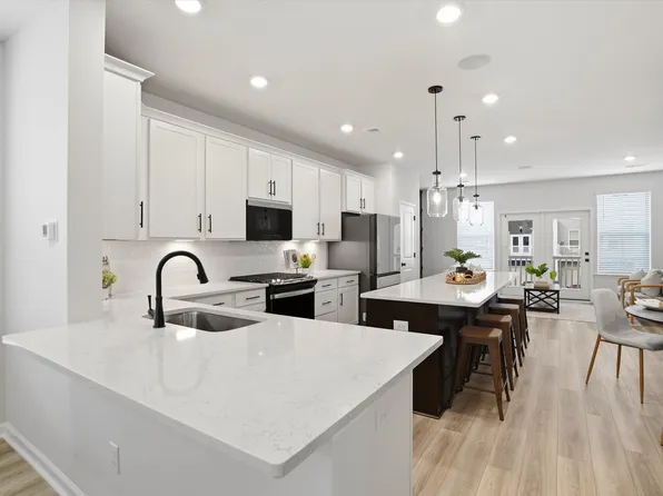 349 Herty Park Dr, Moncks Corner, SC 29461