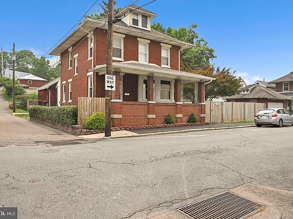 5th image of 24 Paxson Ave