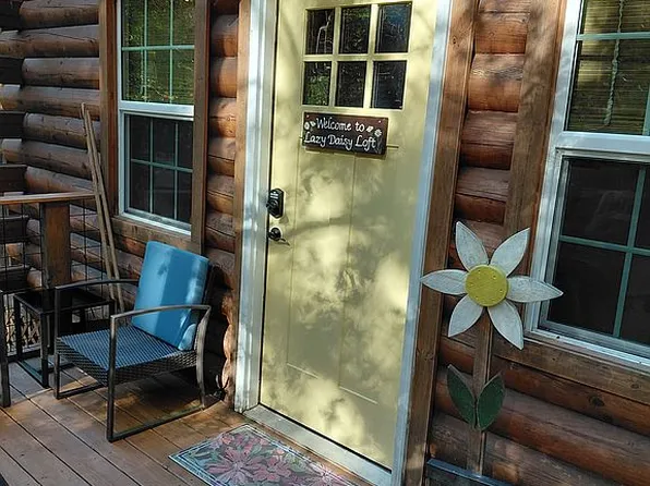 142 Heavenly Ridge Rd, Clarkesville, GA 30523