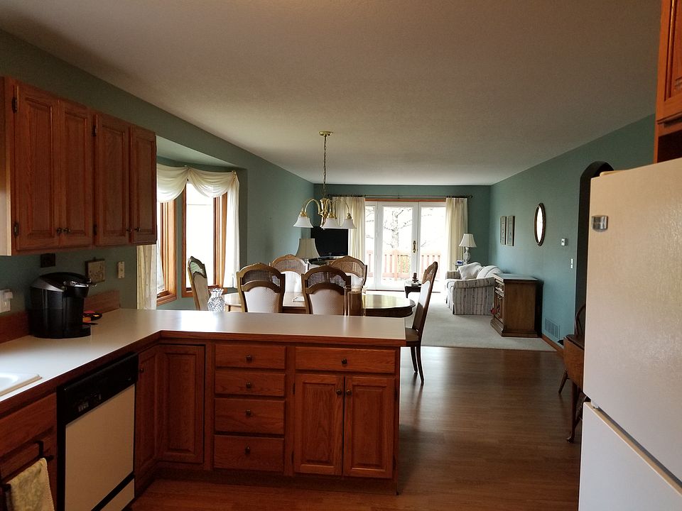 1st image of 4380 Redbush Dr SW