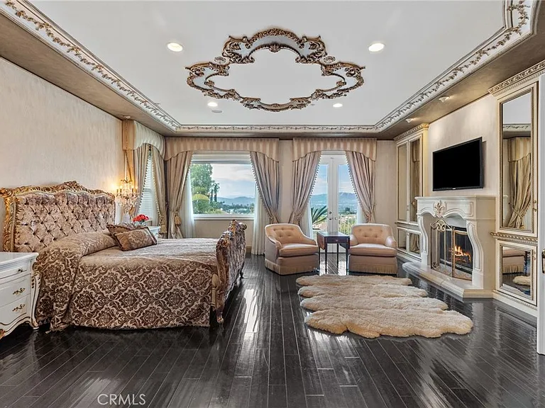 3724 Winford Dr — Photo 43