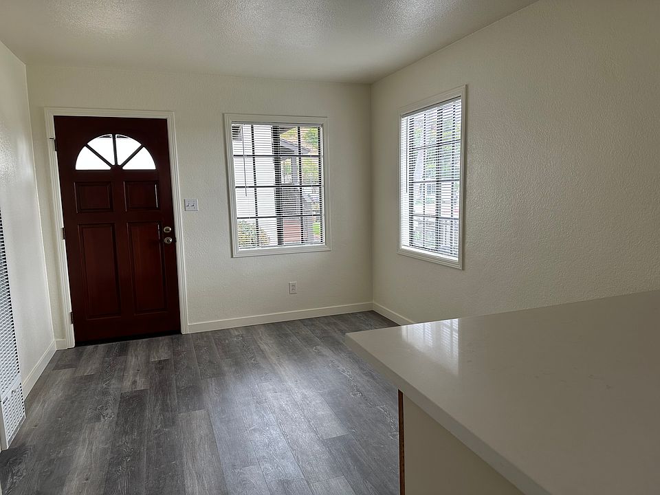 Front room, natural lighting