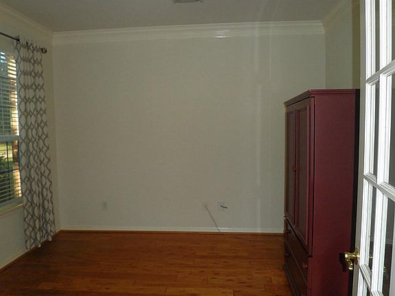 4th image of 2526 Blue Water Bay Dr