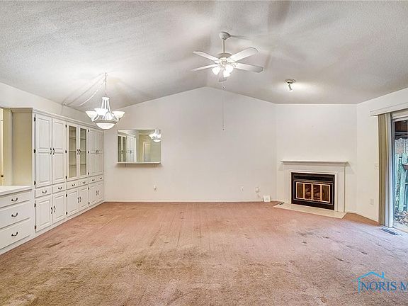 5th image of 59 Homestead Pl #59