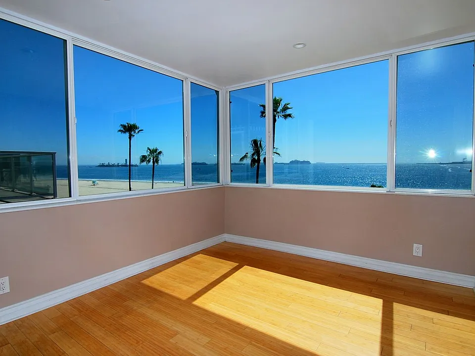 1174 E Ocean Blvd #12
