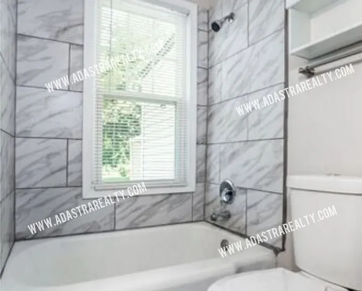 821 N Crysler Ave — Photo 9