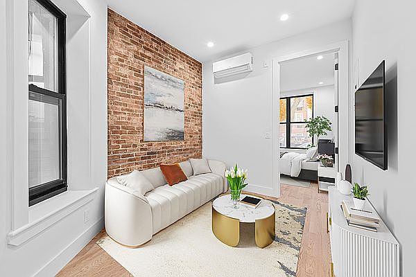 1st image of 114 Lexington Ave APT 1