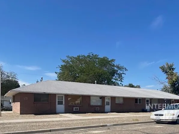 411 NW 1st St, Ontario, OR 97914