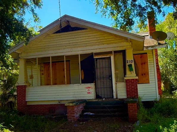 210 W 23RD Street W, Jacksonville, FL 32206