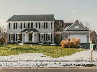 9 Delancey Ct, Pittsford, NY 14534