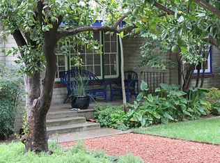 13510 Erwin St, Van Nuys, CA 91401