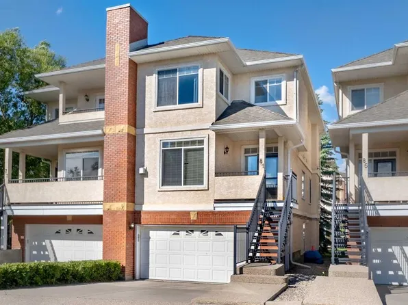 81 Sierra Morena Lndg SW, Calgary, AB T3H 4K3
