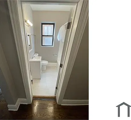 3 bed, $2,249 — Photo 2