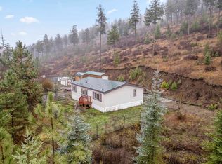 18509 W Coulee Hite Rd, Spokane, WA 99224