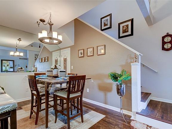 4th image of 10263 Gandy Blvd N APT 614