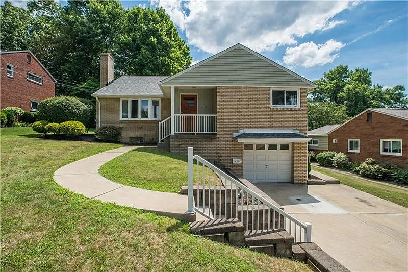 259 Oaklyn Rd photo 1
