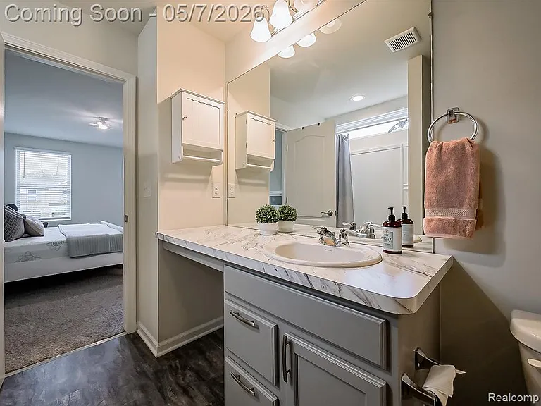 8640 Quincy Dr — Photo 26