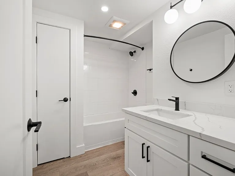 Bathroom Bathroom