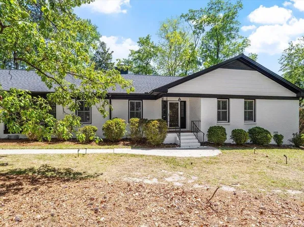 2309 Stewart St, Fuquay Varina, NC 27526