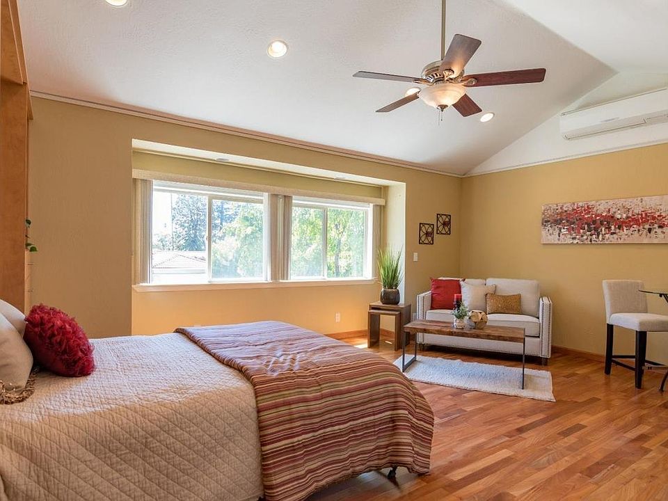 1st image of 1087 Di Napoli Dr