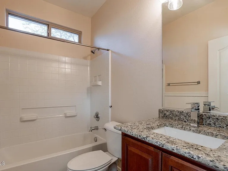 7364 W Palo Brea Ln — Photo 20