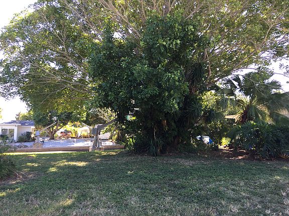2nd image of 656 Tarawitt Dr