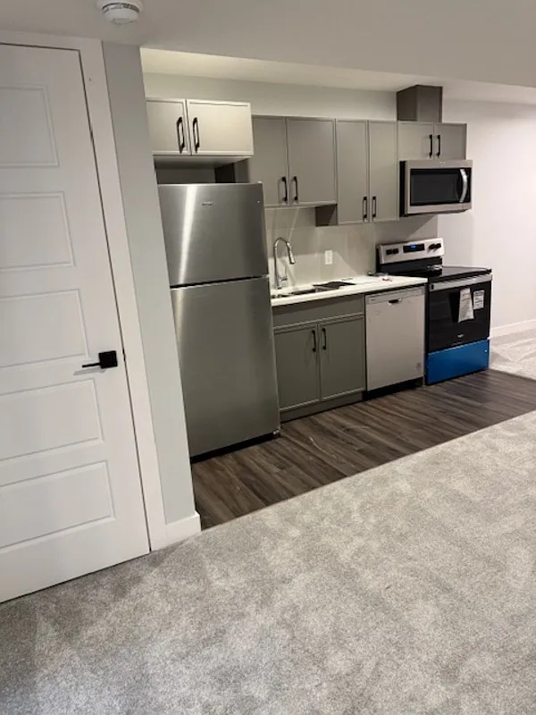 1 bed, 1.0 bath, $1,299 — Photo 1