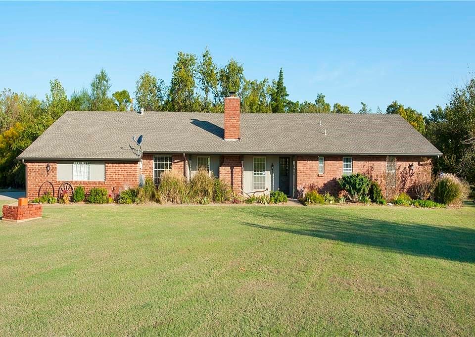 1st image of 14525 Woodbriar Dr