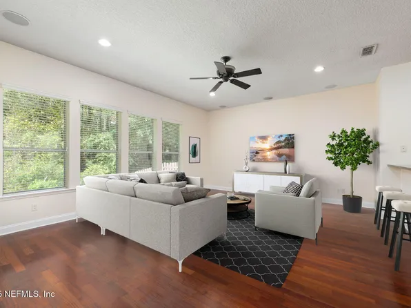 7882 BLACKSTONE RIVER Drive E, Jacksonville, FL 32256
