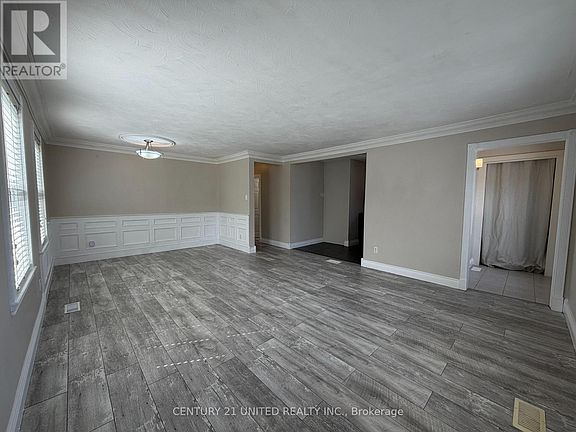 4th image of 685 Armour Rd #4