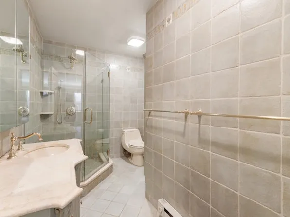 40 East 80th Street image 8 of 10