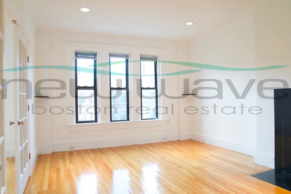 1 bed, 550 sqft, $3,100 — Photo 2