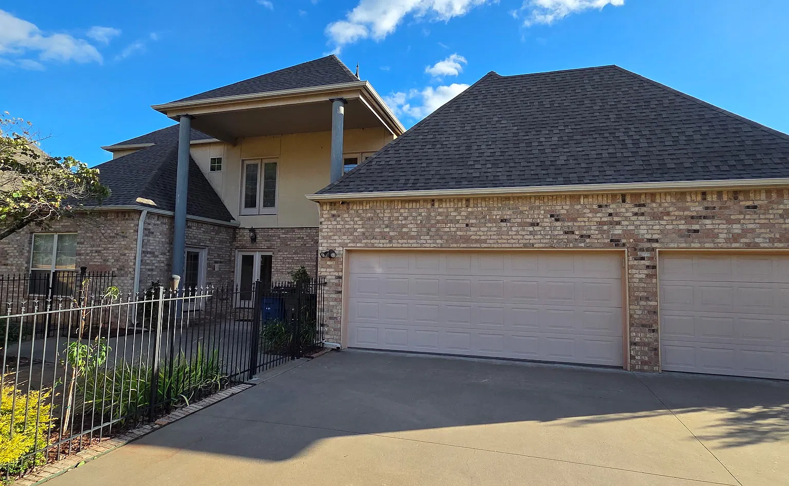 4 bed, 4.5 bath, 4654 sqft, $3,900 — Photo 3