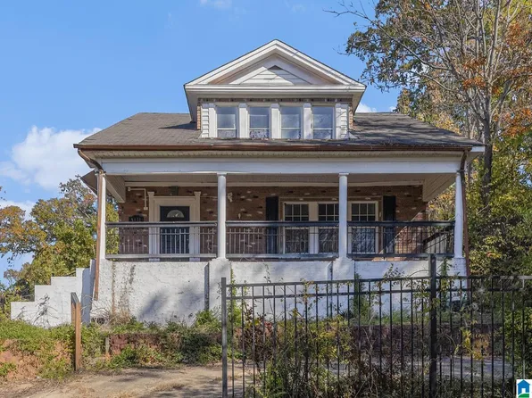 5131 Hillside Dr, Fairfield, AL 35064