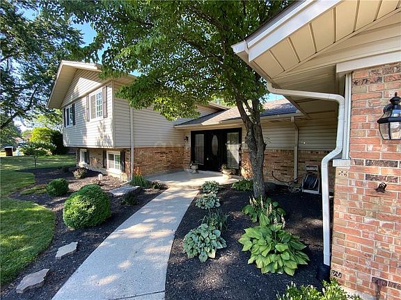 3rd image of 8200 Longcreek Dr