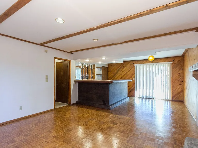 1169 Hillcrest Ct — Photo 30