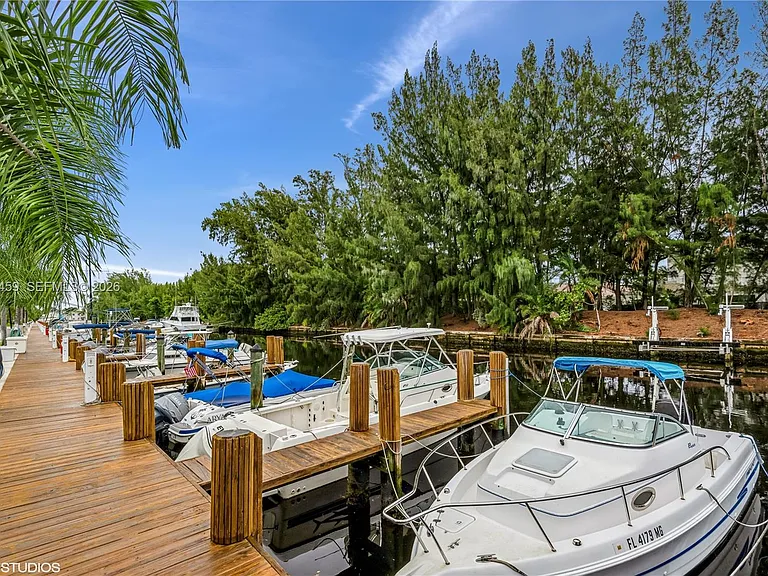6209 Bay Club Dr #4 — Photo 14