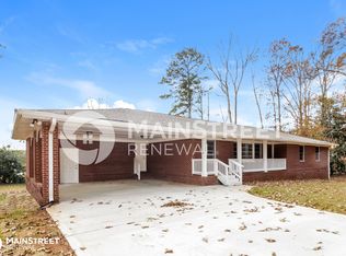 5126 S Cobb School Rd SW, Mableton, GA 30126