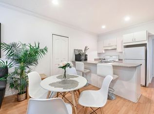 2458 Berton Pl #1A, North Vancouver, BC V7H 2W8