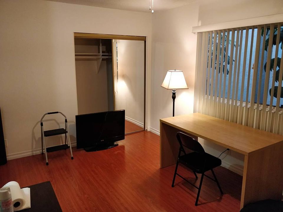 2nd image of 3658 Midvale Ave APT 7