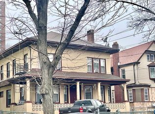 576 Summer Ave, Newark, NJ 07104