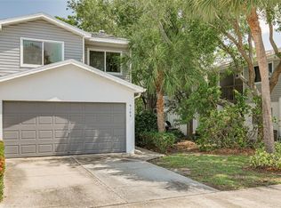 9102 Jakes Path, Largo, FL 33771